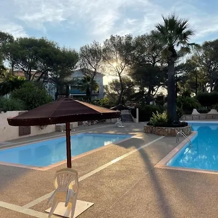 Piscine - 2 Chambres - Terrasse - Parking Prive Appartement *