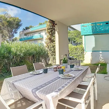73m Carre -piscine-500 M De La Mer-parking Apartment *